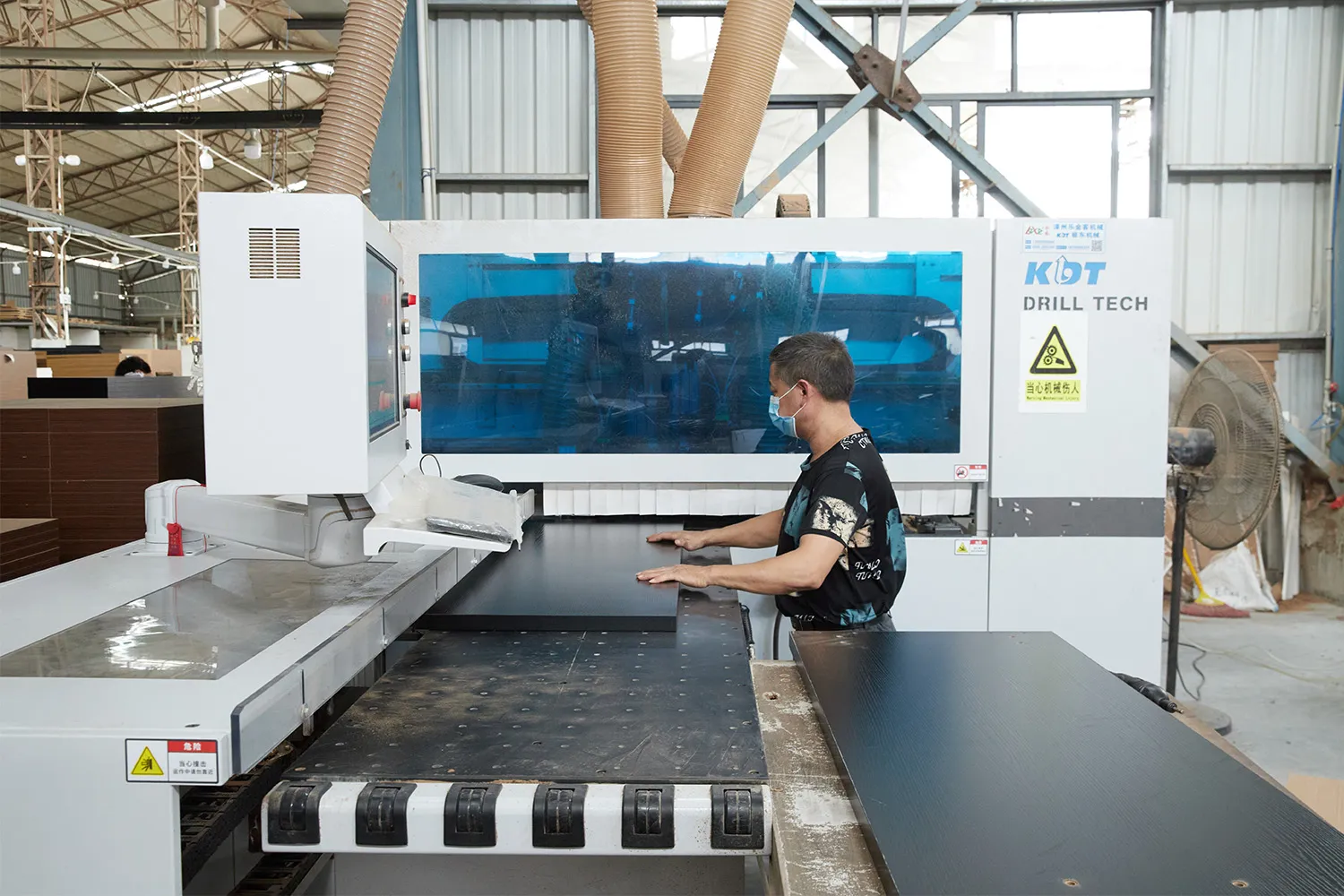 ODM Process 3 ODM Process - 03 Mass Production Quality Control
